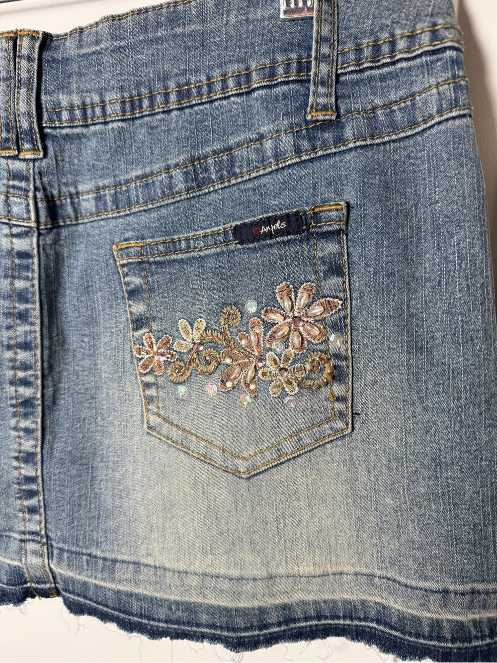 Angels Y2K Denim Mini Skirt Size 11 Sequin Embroidered Beaded Raw Hem